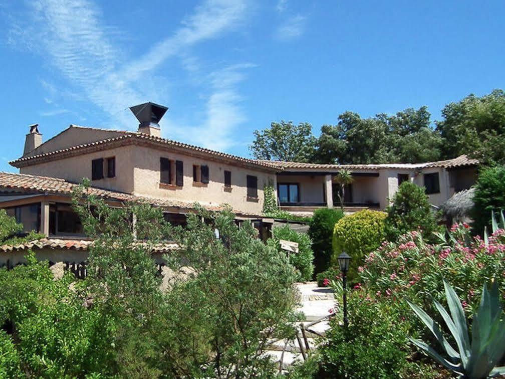 L'Estirado Des Adrets Hotel Les Adrets-de-l'Esterel Exterior photo